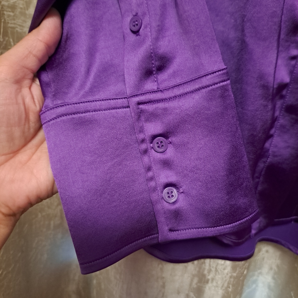 Oversized Large Satin Hidden Button Up - image 3